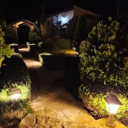 Guesthouse Petrothalassa Порто Хели Экстерьер фото